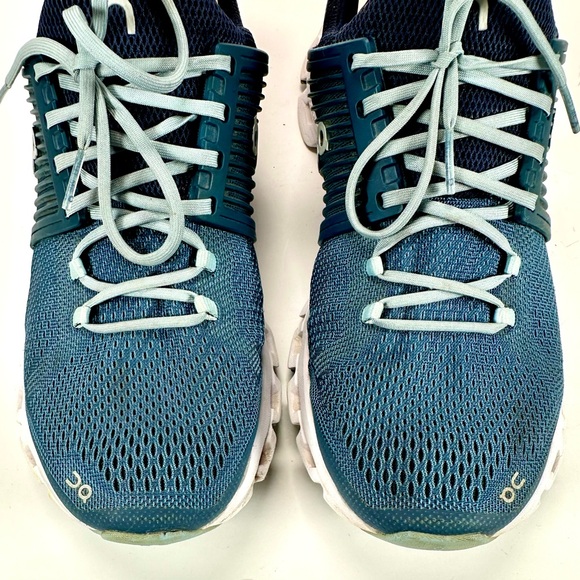 On Running on Cloud Cloudtec Helion Men's Shoes - Picture 2 of 13